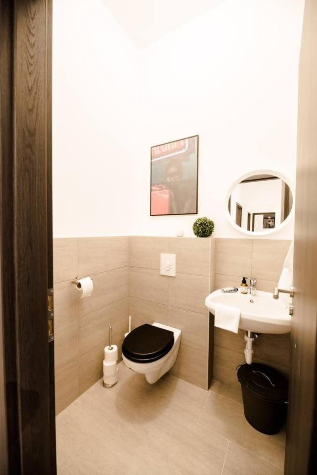 Brand New Stylish Very Apartment
