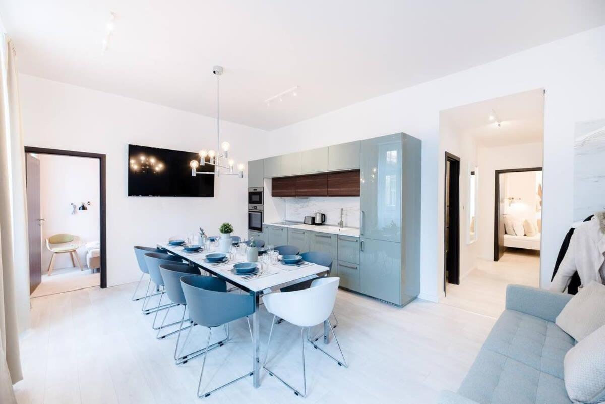 Apartment Brand New Stylish Very