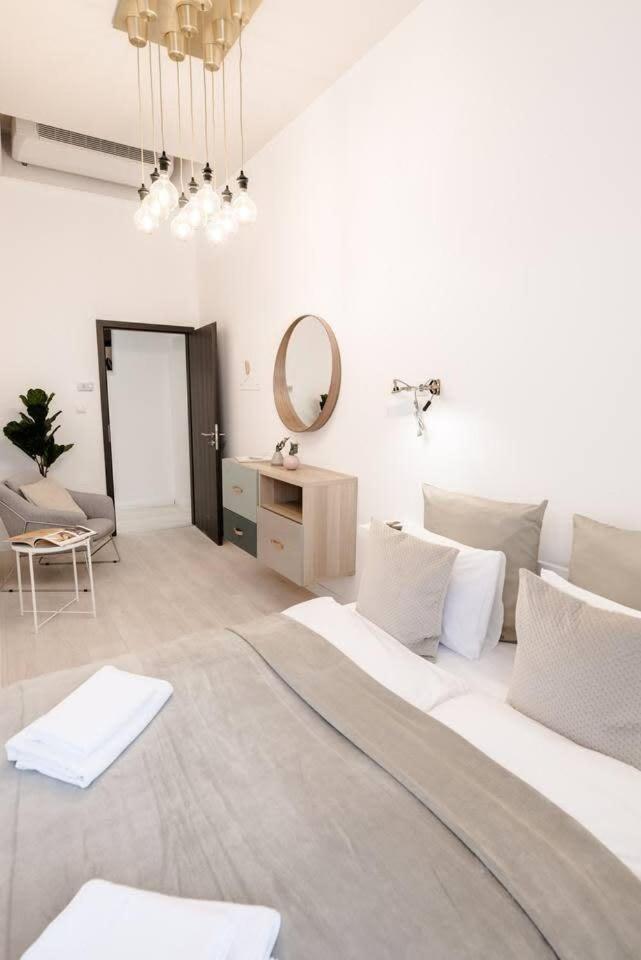 Apartment Brand New Stylish Very Budapest