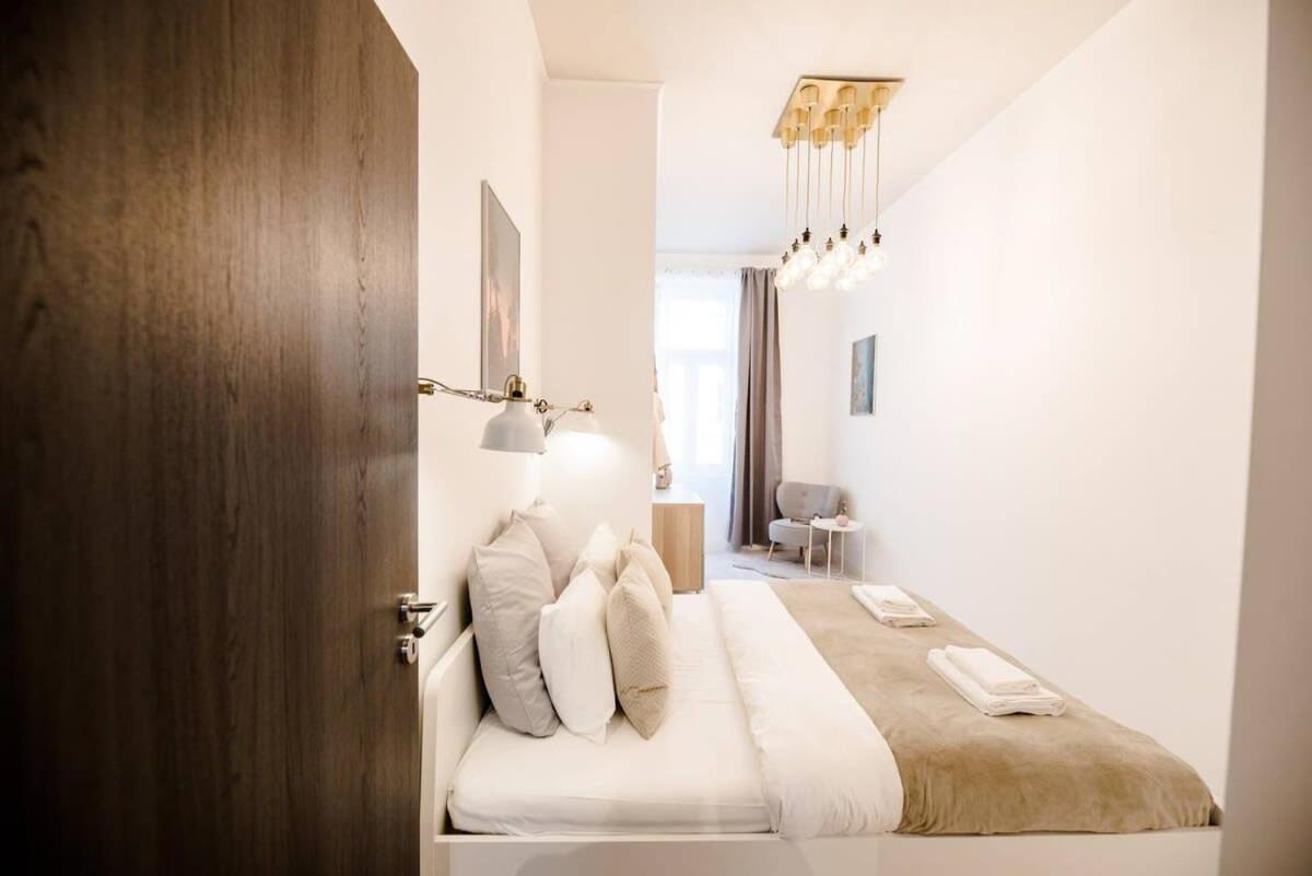 Brand New Stylish Very Apartmán