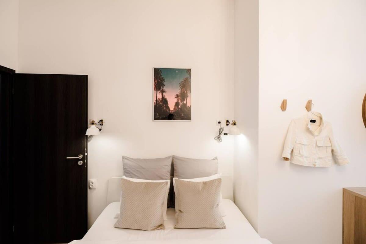 Apartment Brand New Stylish Very *